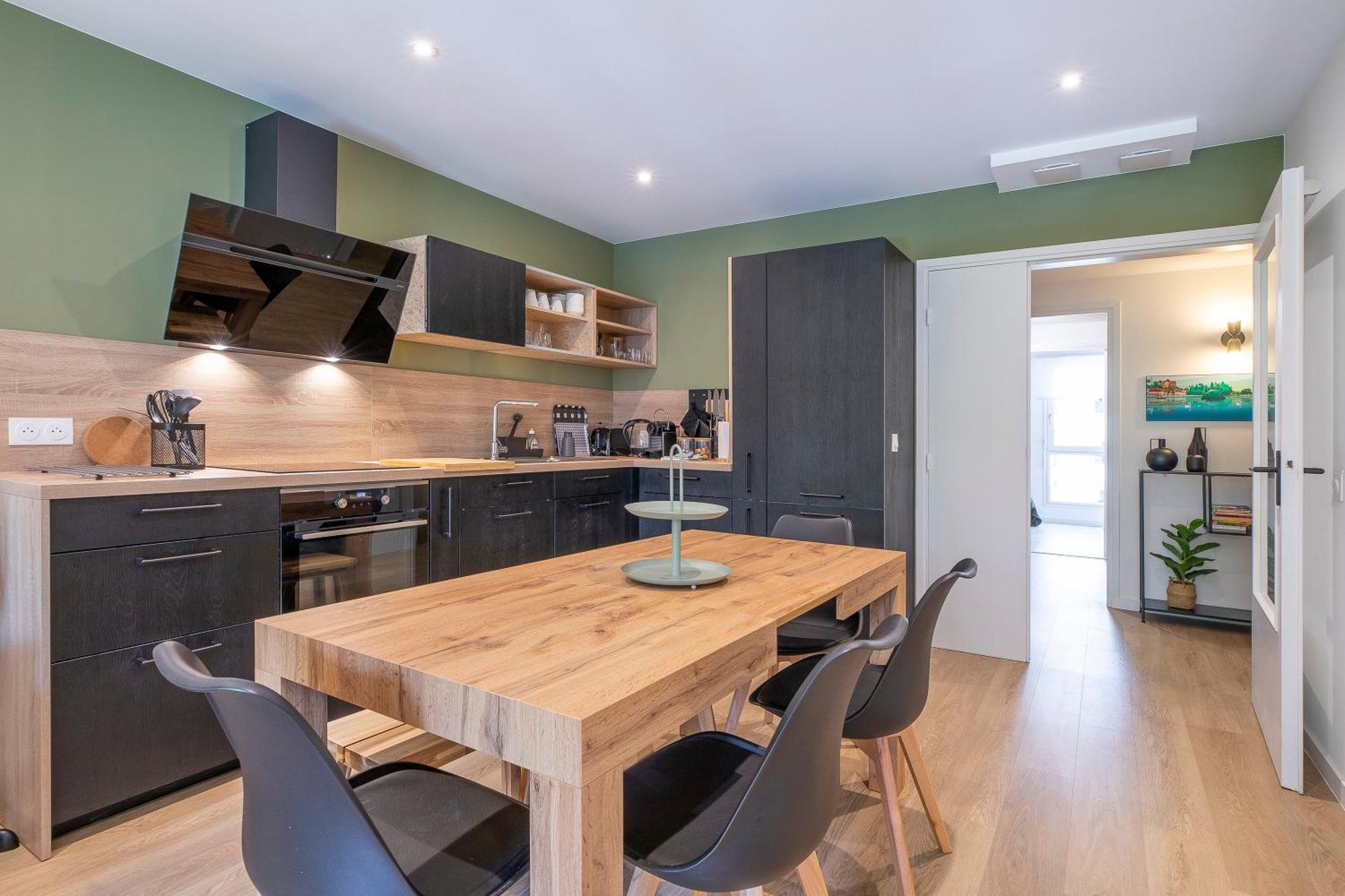 Appartement Moderne Au Coeur D'Annecy - A Deux Pas Du Lac Et De La Vieille Ville Luaran gambar