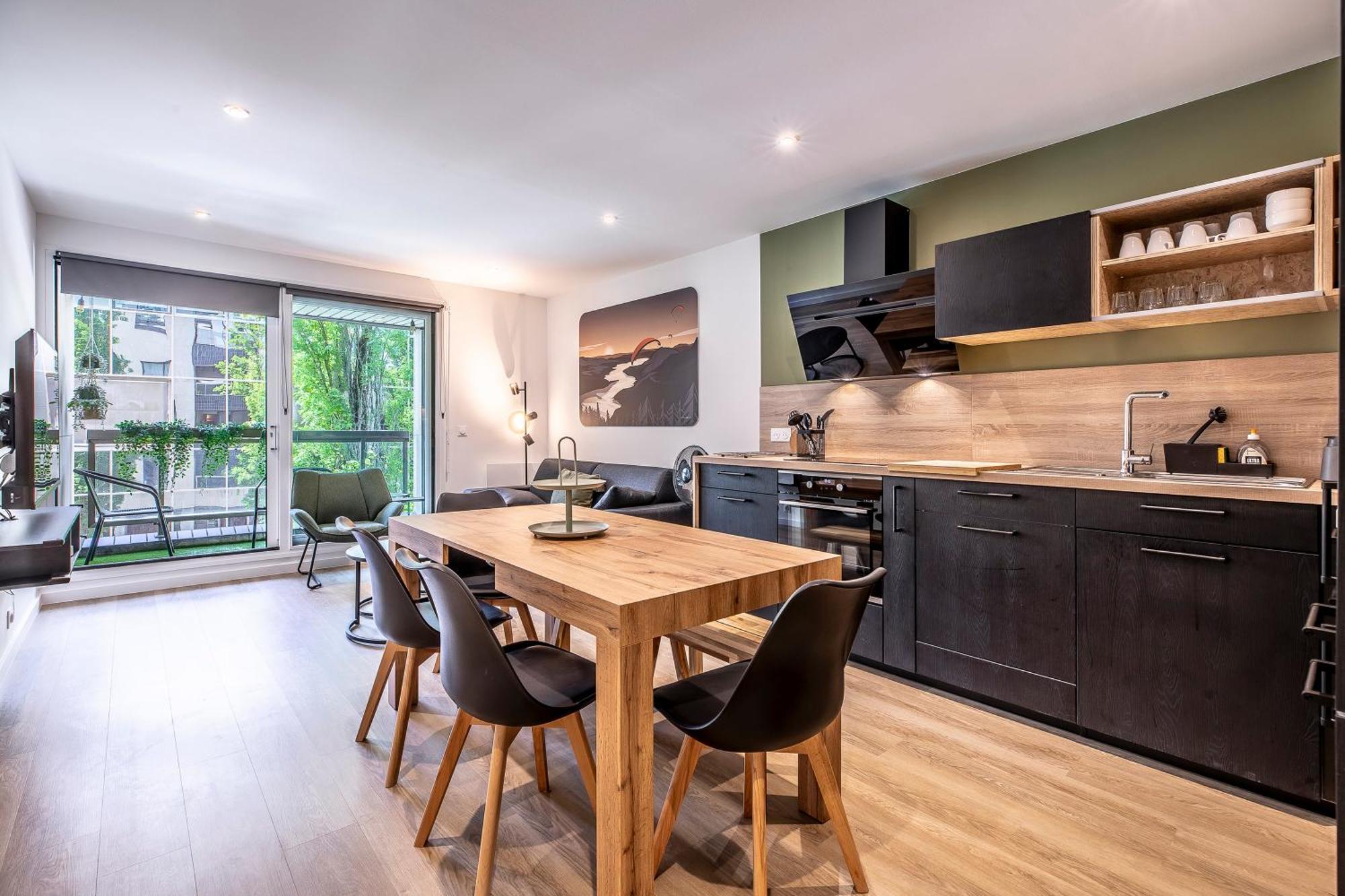 Appartement Moderne Au Coeur D'Annecy - A Deux Pas Du Lac Et De La Vieille Ville Luaran gambar